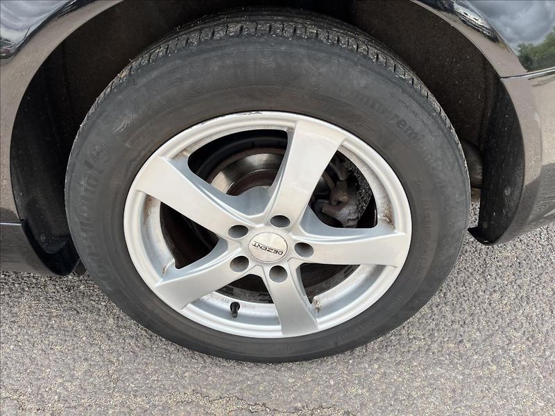 Audi A4 Avant 2,0 TDi 103 KW AUTOMAT K - fotka 30 z 36