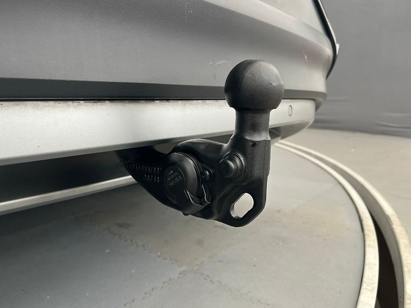 Volkswagen ID.5 Pro 150kW / ALU 20 SoH 95.9% - fotka 49 z 77