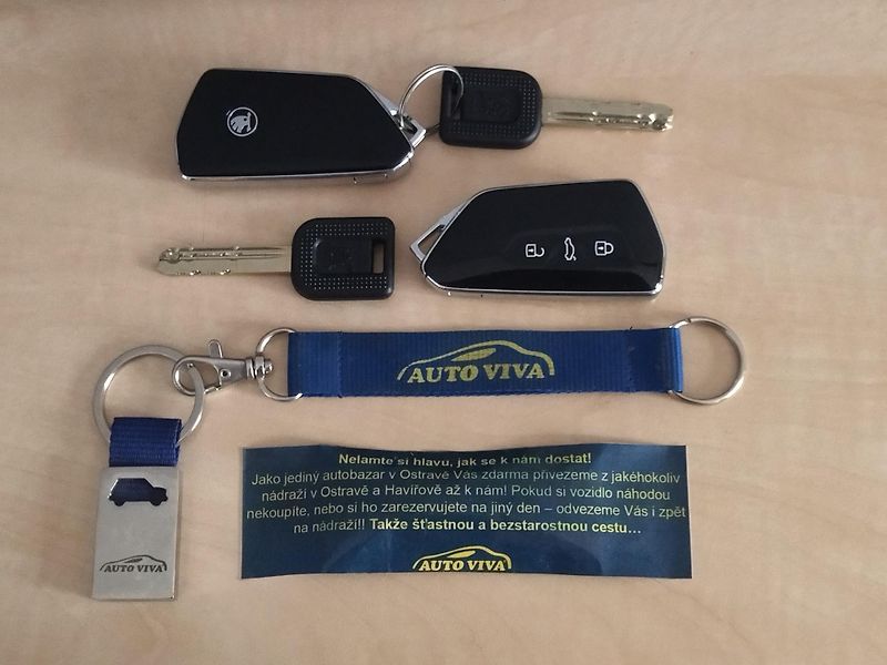Škoda Octavia 1,5TGI G-Tec DSG, Style, ČR - fotka 30 z 49
