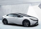 Toyota Prius - od 984 000 Kč.