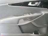 Kia Sorento - náhled 12