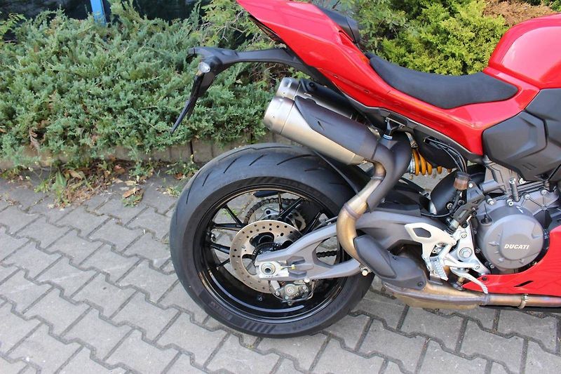 Ducati Panigale V2 (2025) Panigale V2S 896 2025 SKLADEM - fotka 5 z 10