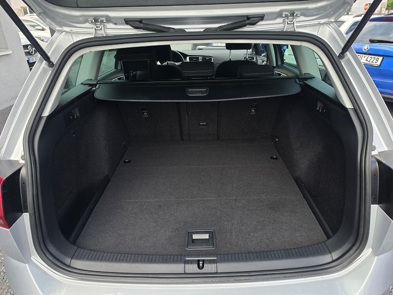 Volkswagen Golf Variant 1.4 TSi Lounge  - fotka 5 z 14