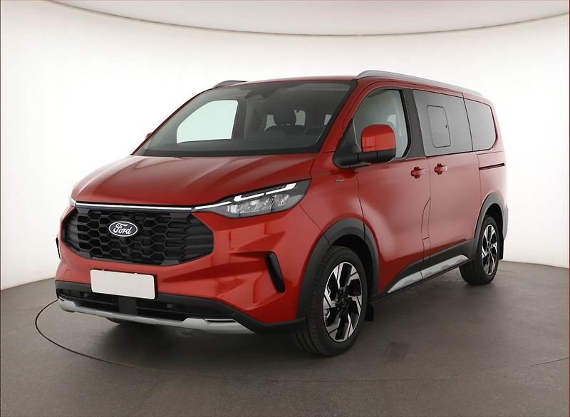 Ford Tourneo Custom (2025) 2.0 EcoBlue - fotka 2 z 24