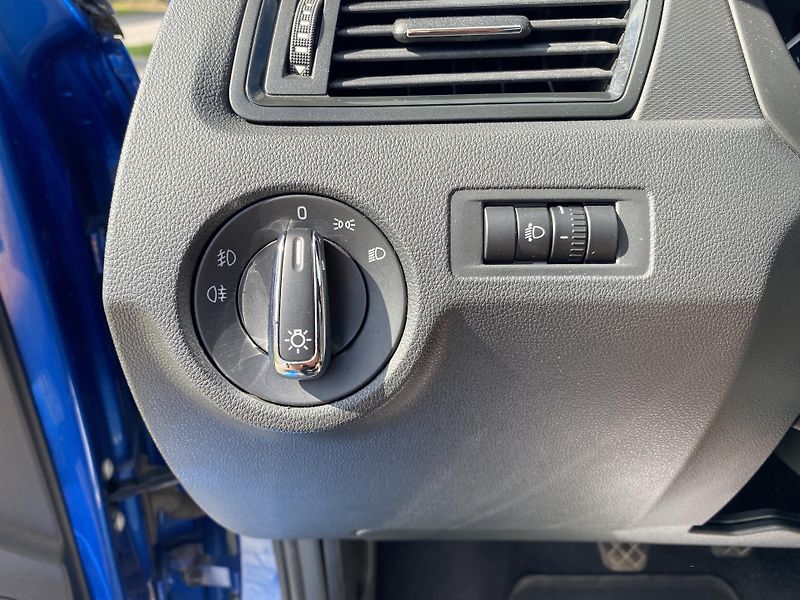 Škoda Rapid (2015) 1.2TSi, KLIMA, NAJ.108TIS.KM!! - fotka 16 z 32