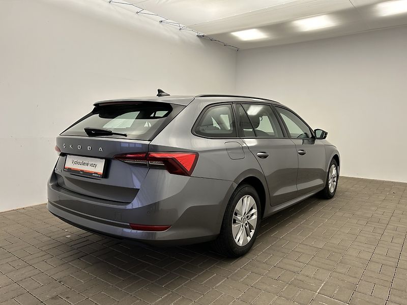 Škoda Octavia 1.5 TSI Ambition - fotka 2 z 23