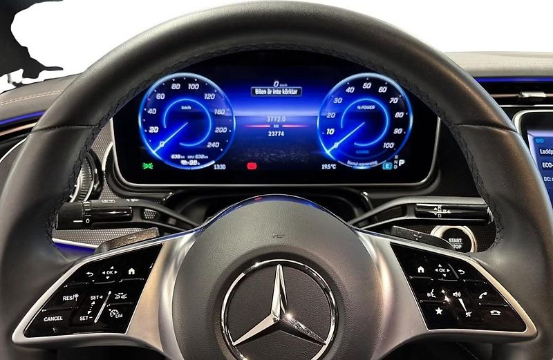 Mercedes-Benz EQE 350 AMG 4M Kamera Tažné - fotka 8 z 22