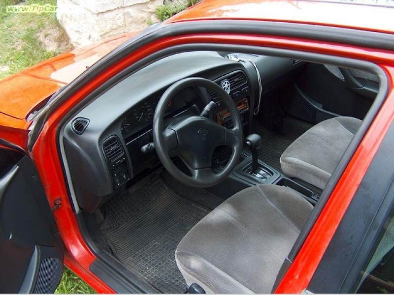 ZKUŠENOSTI UŽIVATELE: Nissan Primera P10