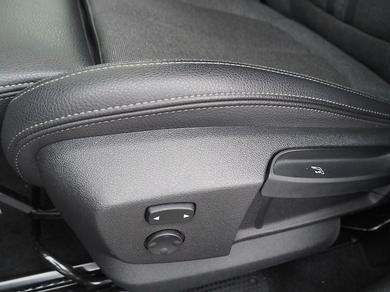 BMW Řada 2 (2020) 216D GT-M Sport, 7 míst, A/T - fotka 24 z 42
