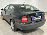 Škoda Octavia (2010) 1.6 MPi, ČR, Tour, AC - náhled 6
