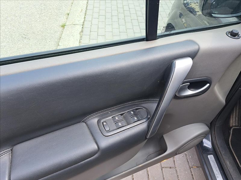 Renault Scénic 1,5 dCi - fotka 15 z 35