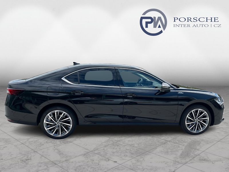 Škoda Superb 2.0TDi 110kW L&K DSG - fotka 8 z 30