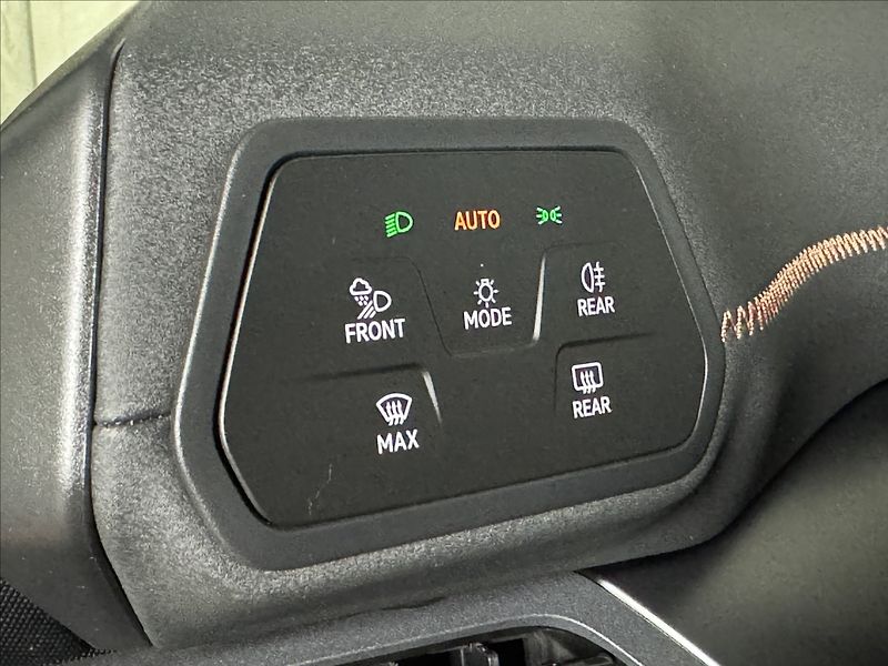 Cupra Born 150kW LED Tepelko Kamera - fotka 24 z 50