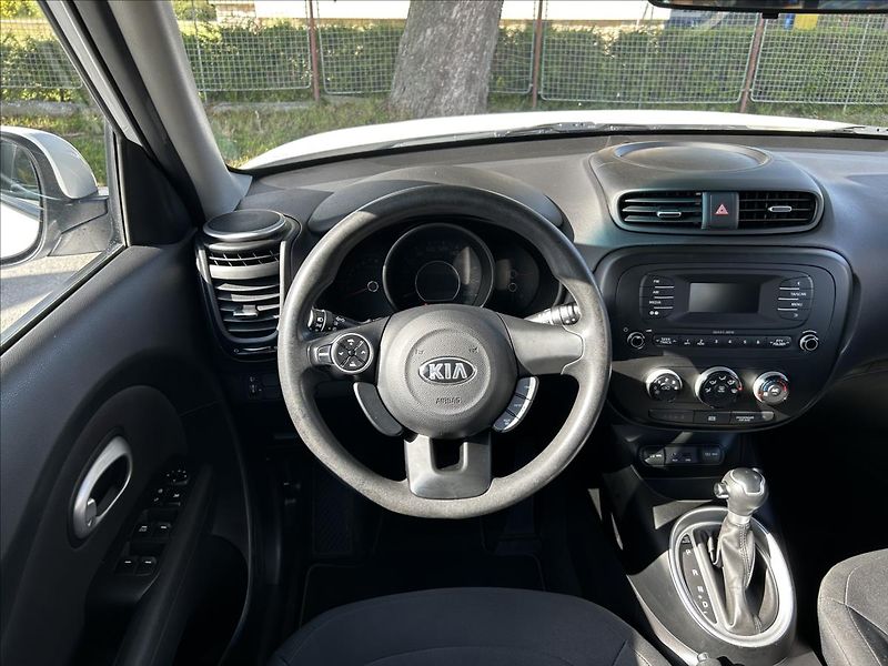 Kia Soul 1,6 GDi Automat 44t km  Tažné - fotka 17 z 44