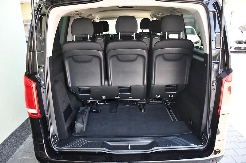 Mercedes-Benz Vito 250D 4MATIC 8MÍST TAŽNÉ NAVI - fotka 23 z 39