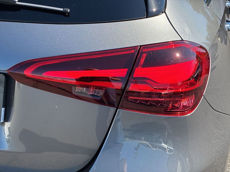 Mercedes-Benz Třídy A A 200 d - fotka 13 z 26