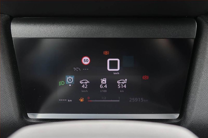 Citroën C4 (2025) 1.2 PureTech, ČR,1.maj - fotka 11 z 17