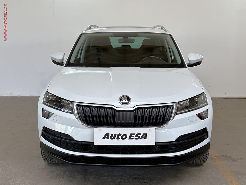 Škoda Karoq (2018) 1.5 TSi, ČR, Style, LED - fotka 2 z 19