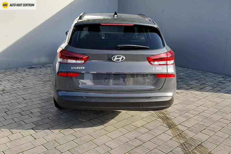 Hyundai i30 (2026) 27 WG 1,0 T-GDI MT GO CZECH - fotka 4 z 6