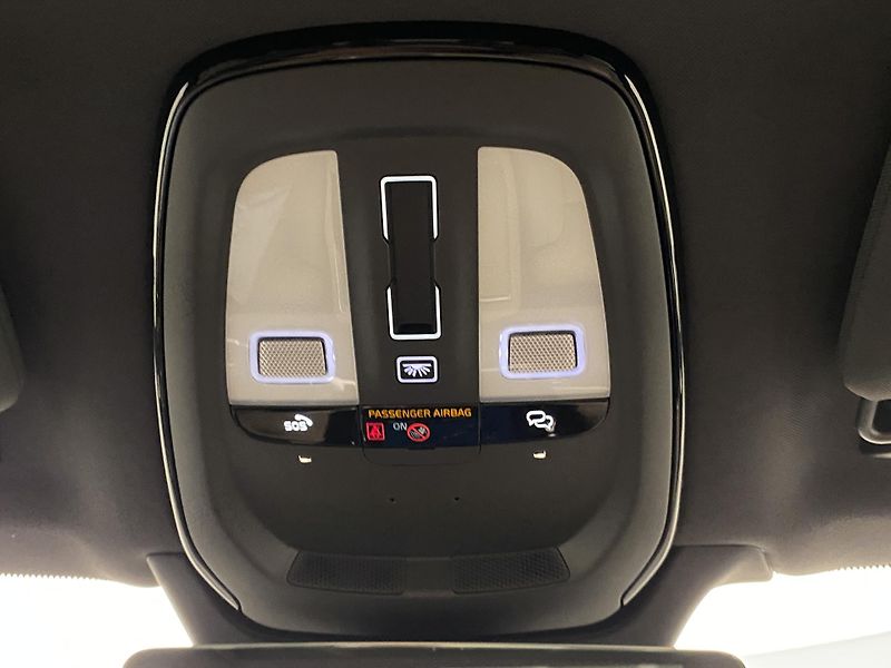 Volvo XC90 (2026) T8 AWD Plug-in DARK PLUS 7m - fotka 42 z 66