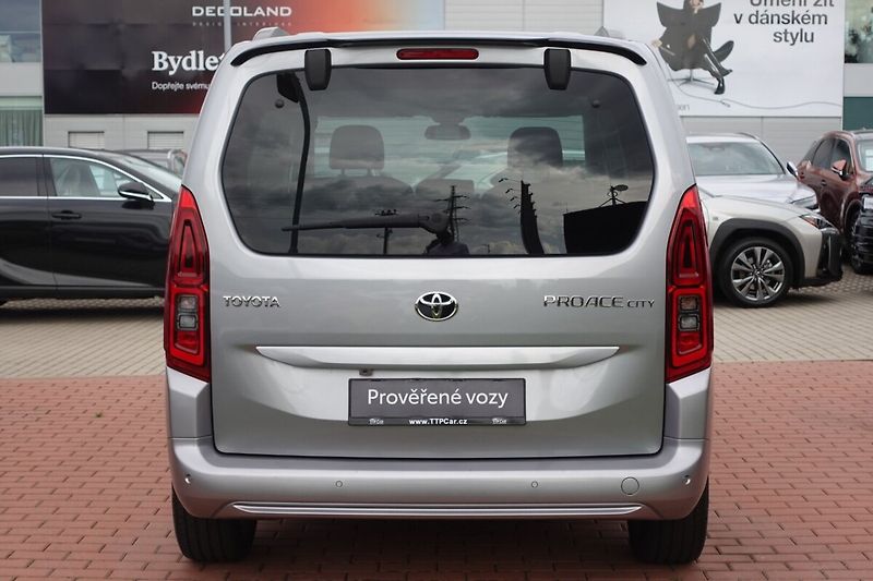Toyota ProAce City 1.5 D4-D 130 - 6 MT Family L1 - fotka 5 z 31