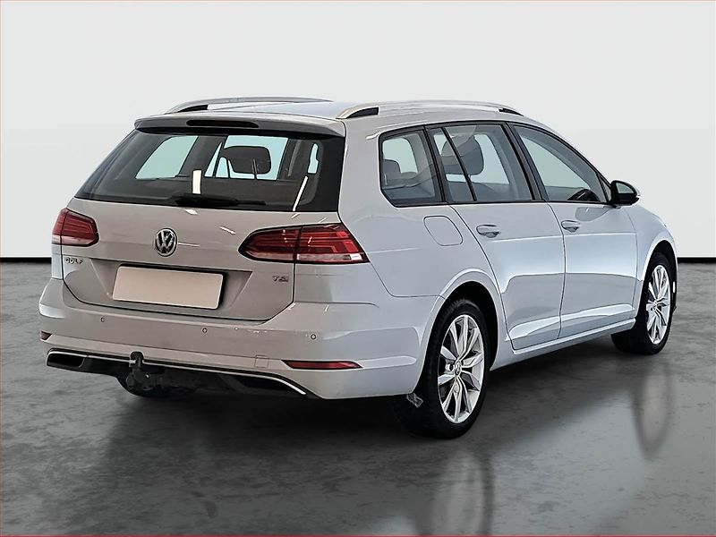 Volkswagen Golf (2017) 1.0 TSI, Tempomat - fotka 5 z 15