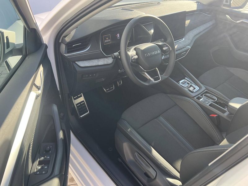 Škoda Octavia (2026) Combi Dynamic 7DSG 1,5TSI - fotka 3 z 6