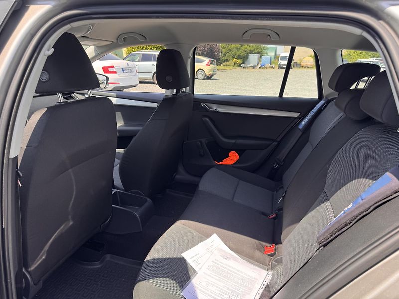 Škoda Octavia III 1.2 TSi,77 kW,1.Majitel,ČR - fotka 16 z 19