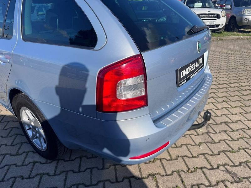 Škoda Octavia (2009) 1,6 TDI 77 KW FACELIFT TAŽNÉ - fotka 12 z 50