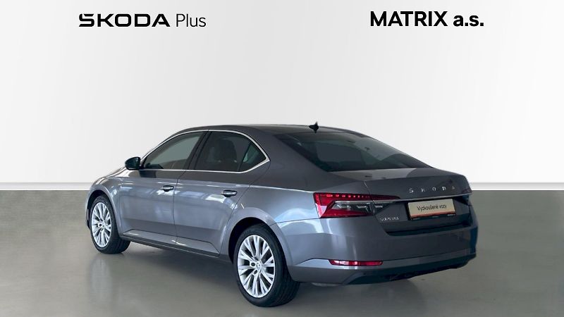 Škoda Superb (2024) Style 2.0TSI 140kW  DSG - fotka 9 z 33
