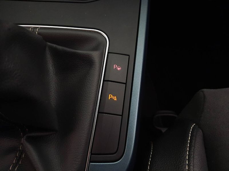 Seat Arona (2022) XPERIENCE 1.0 TSI (81kW/110k) - fotka 15 z 23