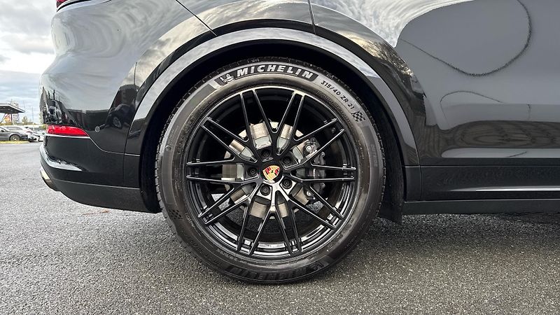 Porsche Cayenne E Hybrid Coupé - fotka 11 z 30