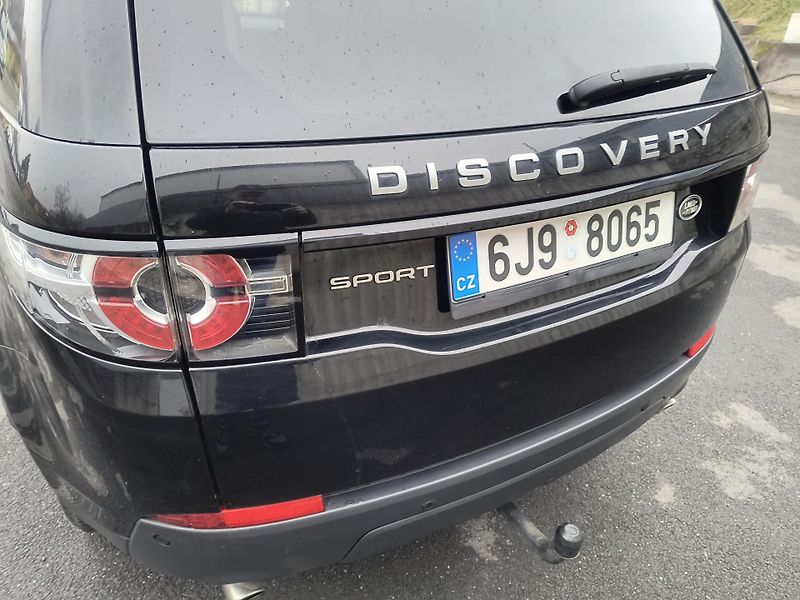 Land Rover Discovery Sport 2.0 TD4 4X4 NAVI/AC/KAMERA/ALU - fotka 12 z 43