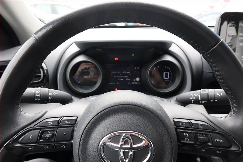 Toyota Yaris Cross (2022) Comfort 1.5 VVT-i - fotka 16 z 17
