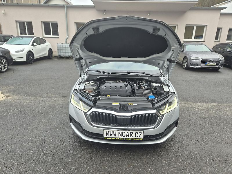 Škoda Octavia ZAMLUVENO ! 2,0TDi 85kw 17ALU - fotka 18 z 46