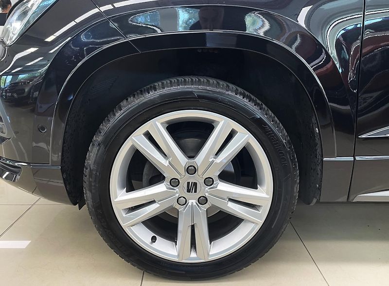 Seat Ateca FR 1,5 TSI, DSG, ČR, el.tažné - fotka 21 z 23