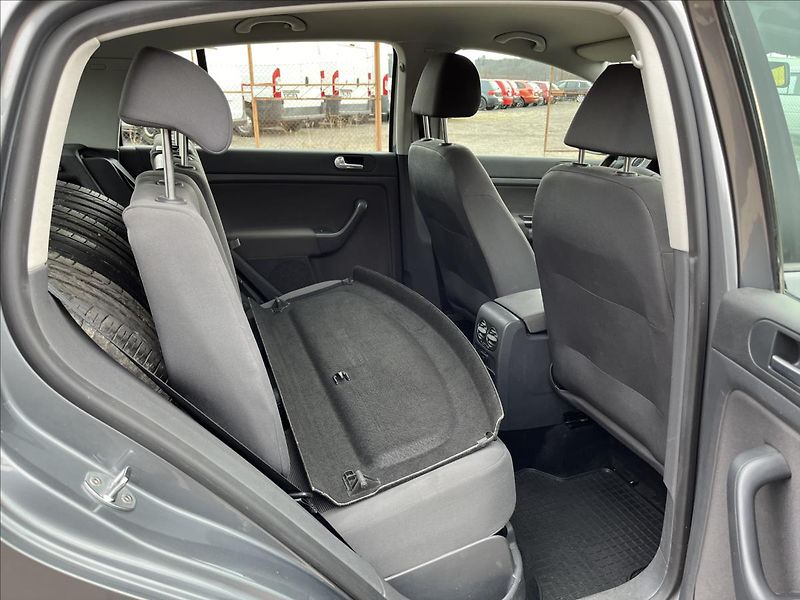 Volkswagen Golf Plus 1.4 i ROZVODY 2x KOLA STK 1/28 - fotka 11 z 36