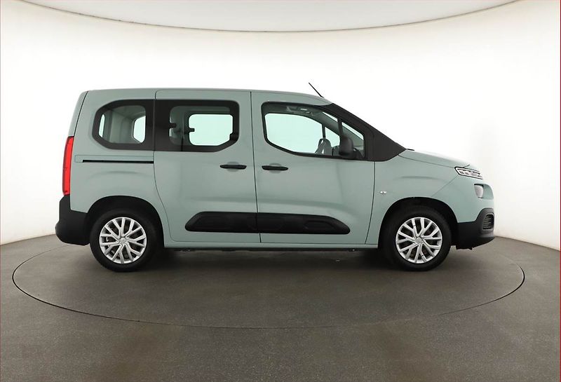 Citroën Berlingo (2019) Live 1.5 BlueHDi, 5Míst, ČR - fotka 6 z 12