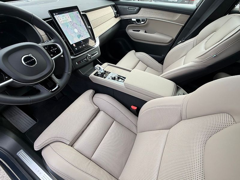 Volvo XC90 T8 PLUS ventilace vzduch 360 - fotka 10 z 21