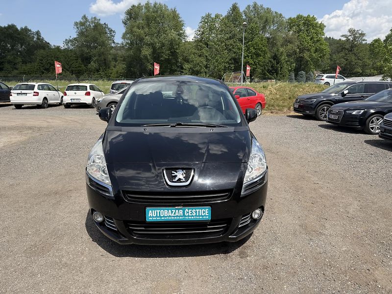 Peugeot 5008 1.6 HDI - fotka 2 z 25