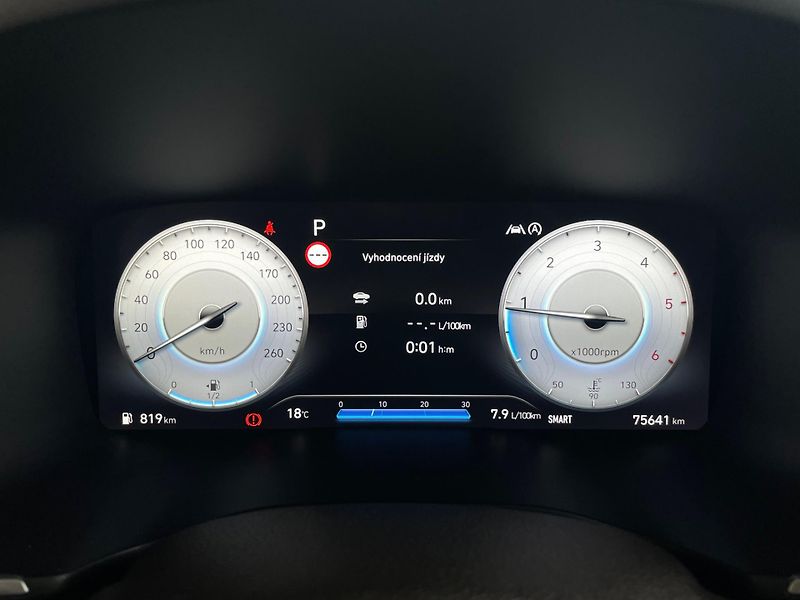 Hyundai Santa Fe (2024) 2.2CRDi 142kW Style 4x4 DCT - fotka 22 z 22