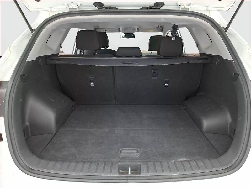 Hyundai Tucson (2016) 2.0 CRDi, 4X4, Serv.kniha - fotka 14 z 19