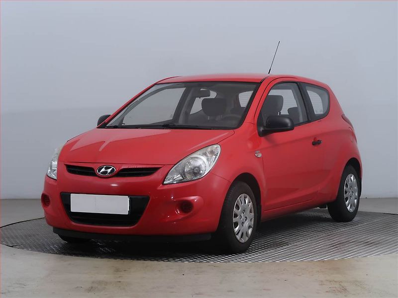 Hyundai i20 (2011) 1.2, Serv.kniha, po STK - fotka 2 z 13