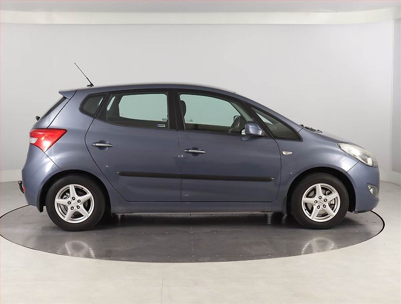 Hyundai ix20 (2011) 1.4 CVVT, LPG, Serv.kniha - fotka 6 z 19