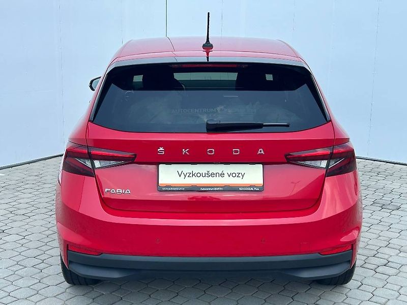 Škoda Fabia Style 6MP 1,0TSI - fotka 22 z 24