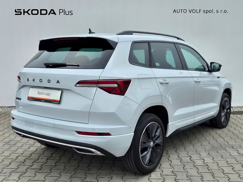 Škoda Karoq (2024) Sportline 1.5 TSI 110 kW 7°DSG - fotka 2 z 35