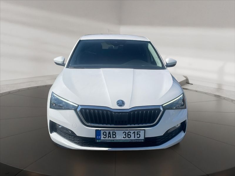 Škoda Scala 1,5 TSI 110 Style 5d - fotka 2 z 11