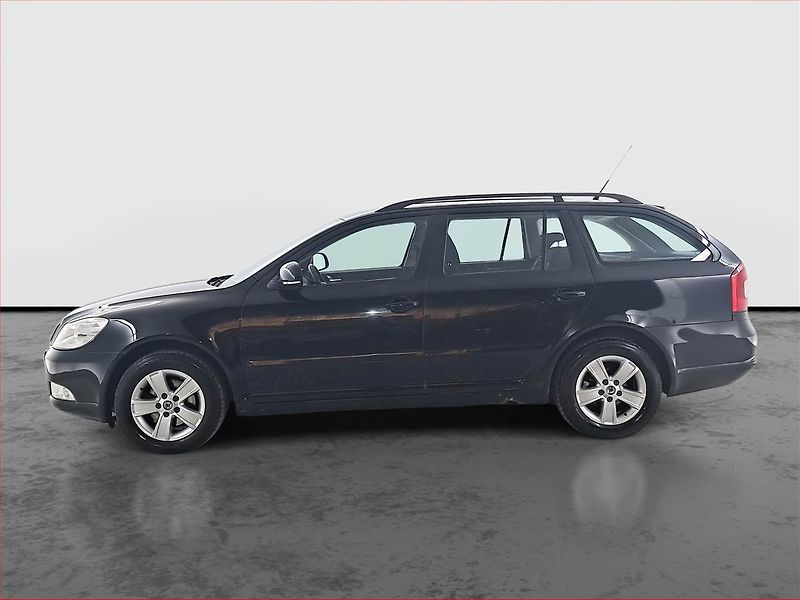 Škoda Octavia (2010) 1.6 TDI, po STK, Tažné - fotka 3 z 18