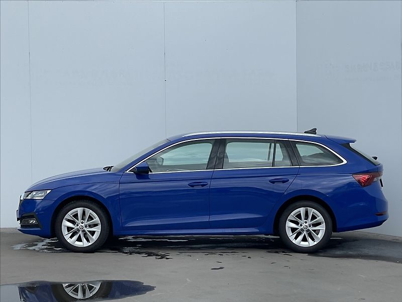 Škoda Octavia 2,0 TDI DSG Combi Style Plus - fotka 2 z 22