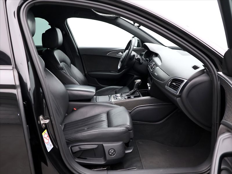 Audi A6 3,0 TDI 240kW quattro S-line C - fotka 13 z 36